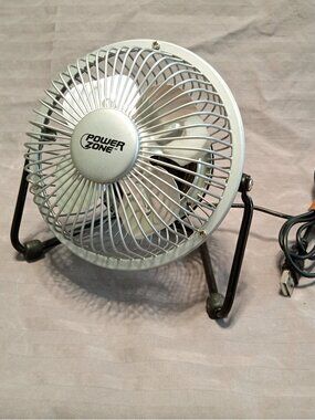 Power Zone 4" All Metal Desktop / Tabletop Fan -- USB Powered